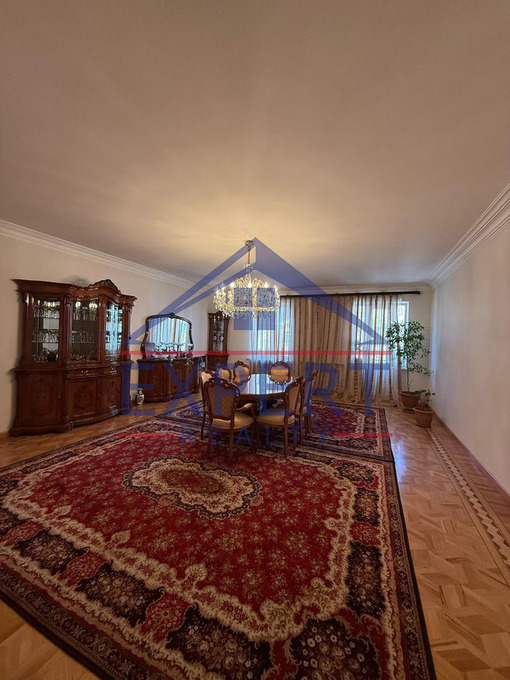 ԱՐԱԲԿԻՐ, ԱՎԵՏ ԱՎԵՏԻՍՅԱՆ