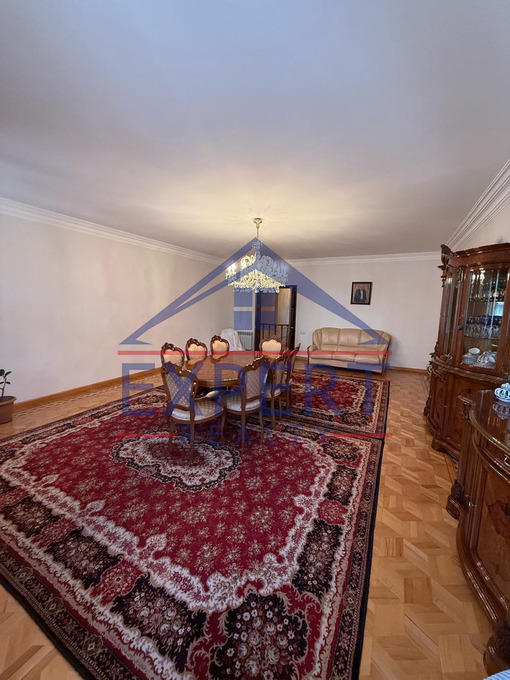 ԱՐԱԲԿԻՐ, ԱՎԵՏ ԱՎԵՏԻՍՅԱՆ