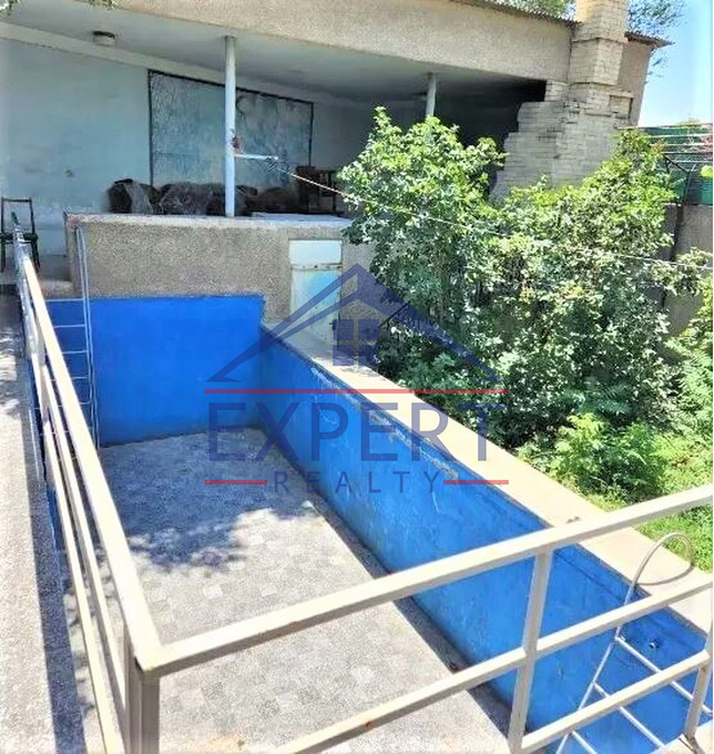 ԷՐԵԲՈՒՆԻ, ԴԱՎԻԹ ԲԵԿԻ ՓՈՂՈՑ, 3 ՀԱՐԿ