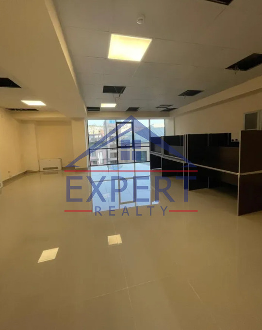 ԿԵՆՏՐՈՆ, ՄԱՇՏՈՑԻ ՊՈՂՈՏԱ 1350 քմ