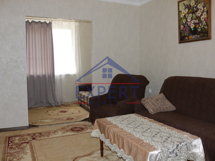 ՔԱՆԱՔԵՌ ԶԵՅԹՈՒՆ, ԴԱՎԻԹ ԱՆՀԱՂԹԻ ՓՈՂՈՑ, 2 ՍԵՆՅԱԿ