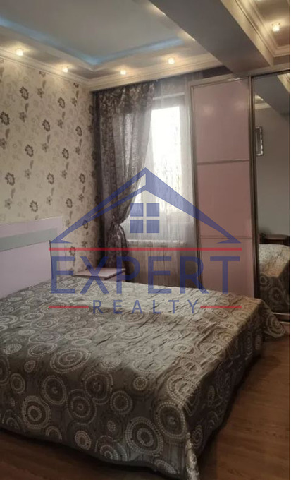 ԱԶԱՏՈՒԹՅԱՆ ՊՈՂՈՏԱՅՈՒՄ , 4 ՍԵՆՅԱԿ