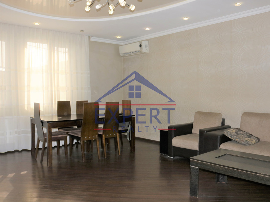 ԷՐԵԲՈՒՆԻ, ՆՈՐ ԱՐԵՇ 41-ՐԴ ՓՈՂՈՑ, 4 ՍԵՆՅԱԿ