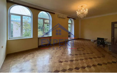 ԱՐԱԲԿԻՐ ՄԱՄԻԿՈՆՅԱՆՑ ՓՈՂՈՑ , 7 ՍԵՆՅԱԿ