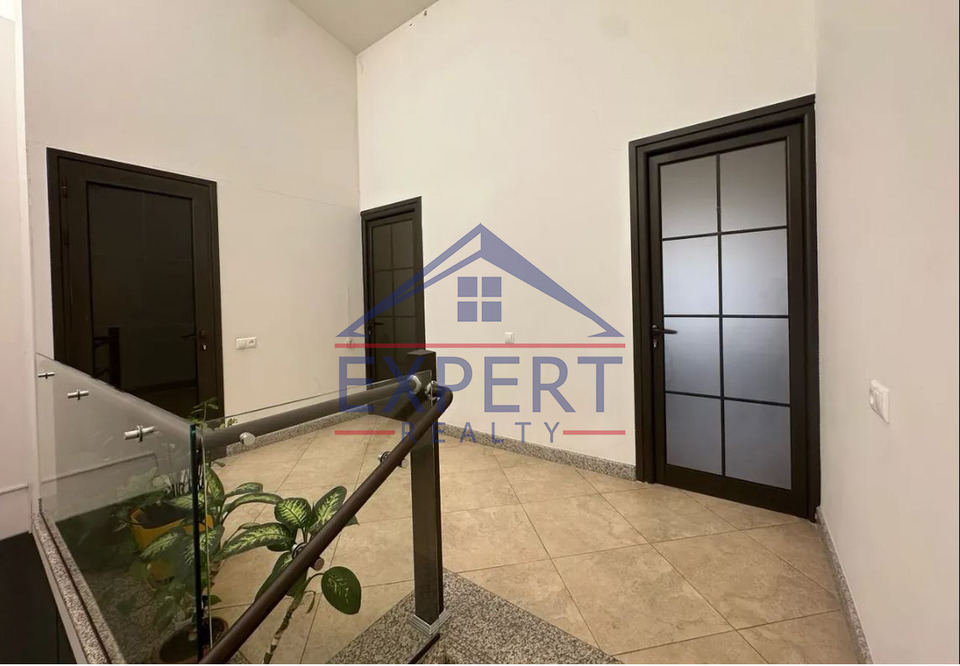 ԱՐԱԲԿԻՐ, ՀԱԿՈԲ ՀԱԿՈԲՅԱՆ 320 ՔՄ