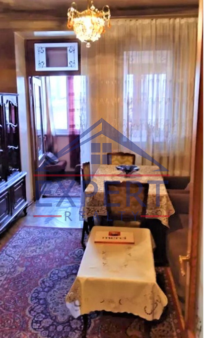 ԱՐԱԲԿԻՐ, ԳՅՈՒԼԲԵՆԿՅԱՆ ՓՈՂՈՑ,  2 ՍԵՆՅԱԿ