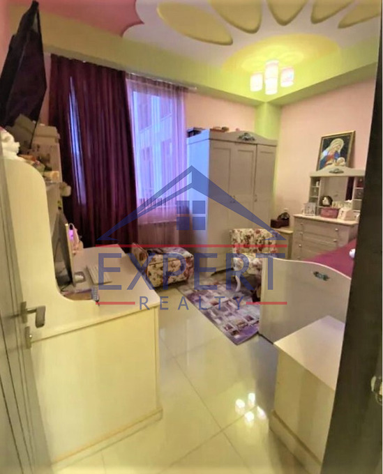 ԴԱՎԹԱՇԵՆ, ՍԱՍՆԱ ԾՌԵՐԻ ՓՈՂՈՑ, 4 ՍԵՆՅԱԿ