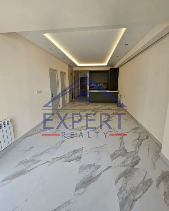 ԱՐԱԲԿԻՐ, ԿՈՄԻՏԱՍԻ ՊՈՂՈՏԱ, 3 ՍԵՆՅԱԿ