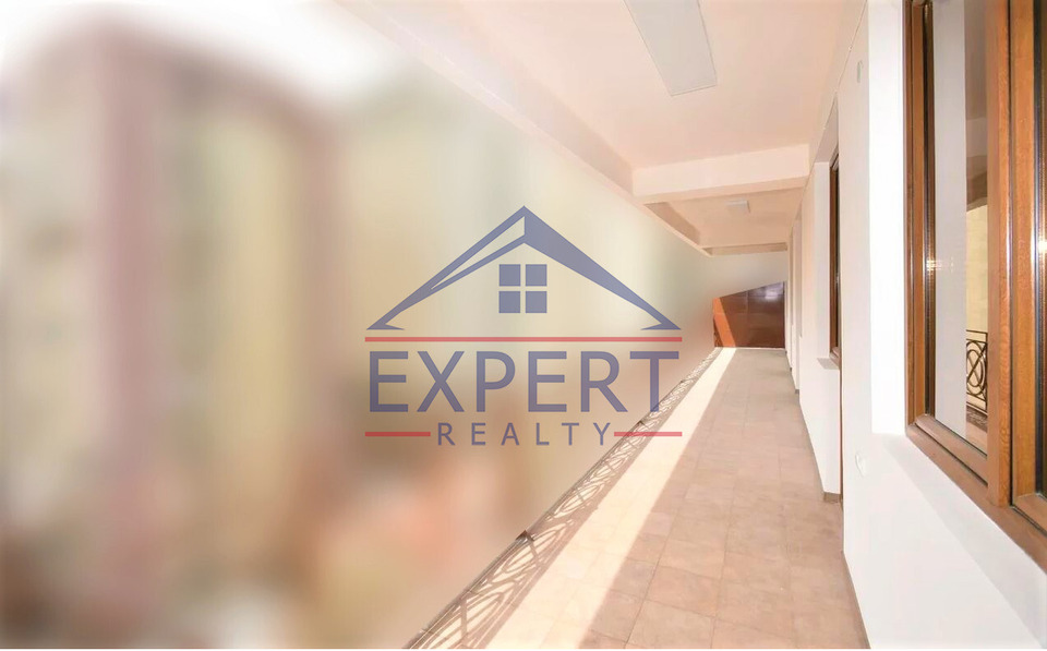 ԿԵՆՏՐՈՆ, ԵԿՄԱԼՅԱՆ ՓՈՂՈՑ, 4 ՍԵՆՅԱԿ