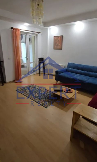 ԿԵՆՏՐՈՆ, ԱՐԱՄԻ ՓՈՂՈՑ, 3 ՍԵՆՅԱԿ