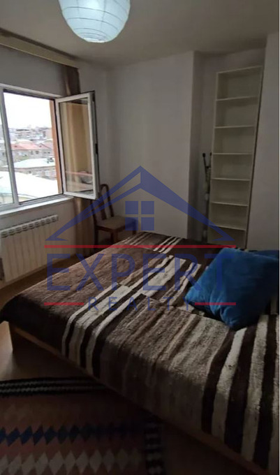 ԿԵՆՏՐՈՆ, ԱՐԱՄԻ ՓՈՂՈՑ, 3 ՍԵՆՅԱԿ