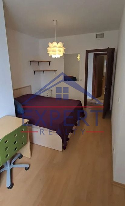 ԿԵՆՏՐՈՆ, ԱՐԱՄԻ ՓՈՂՈՑ, 3 ՍԵՆՅԱԿ