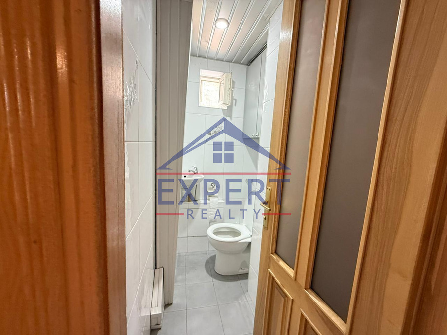 ԱՐԱԲԿԻՐ, ԱԶԱՏՈՒԹՅԱՆ ՊՈՂՈՏԱ, 3 ՍԵՆՅԱԿ