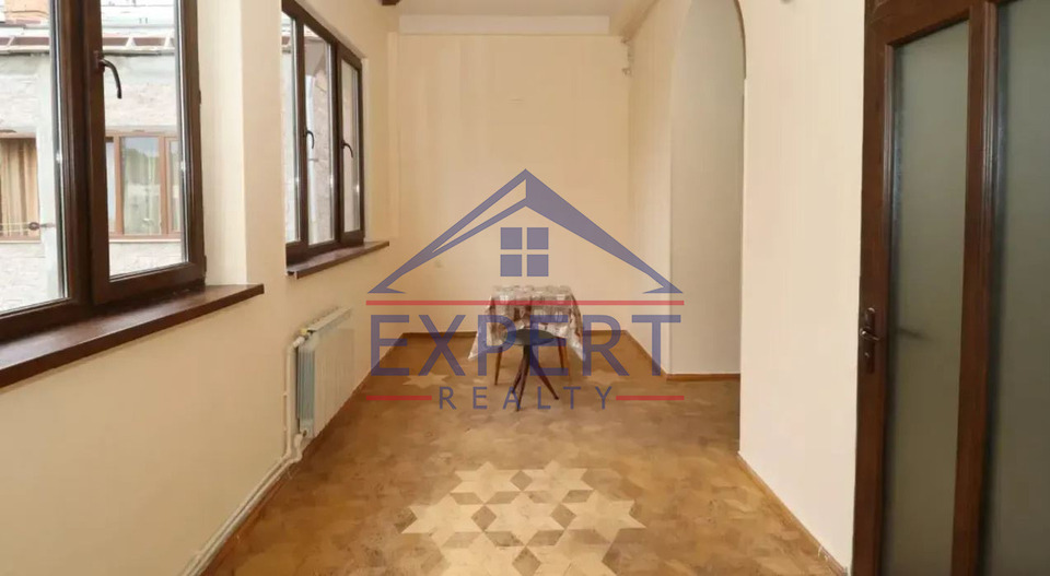 ԱՐԱԲԿԻՐ  ՄԱՄԻԿՈՆՅԱՆՑ ՓՈՂՈՑ  , 7 ՍԵՆՅԱԿ