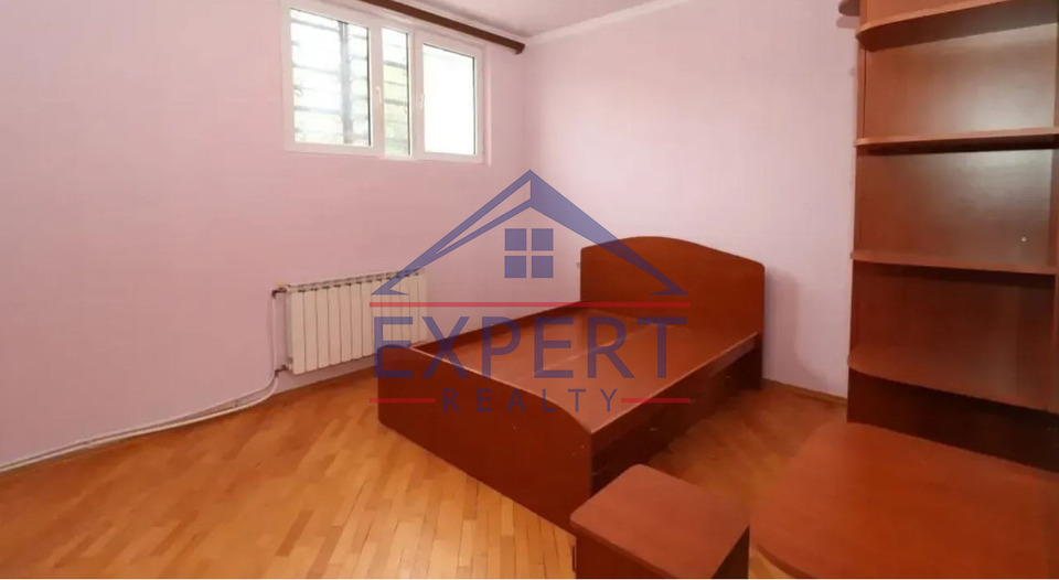 ԱՐԱԲԿԻՐ  ՄԱՄԻԿՈՆՅԱՆՑ ՓՈՂՈՑ  , 7 ՍԵՆՅԱԿ