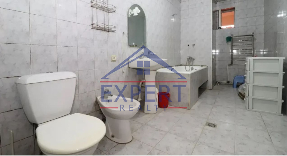 ԱՐԱԲԿԻՐ  ՄԱՄԻԿՈՆՅԱՆՑ ՓՈՂՈՑ  , 7 ՍԵՆՅԱԿ