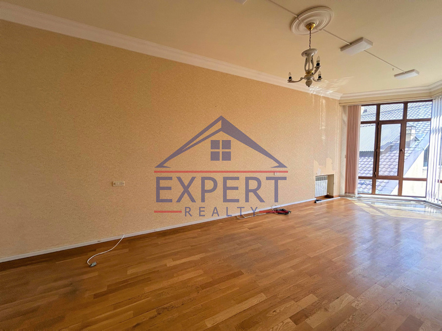 ՔԱՆԱՔԵՌ-ԶԵՅԹՈՒՆ, ԲԱԲԱՅԱՆ ՓՈՂՈՑ, 7 ՍԵՆՅԱԿ