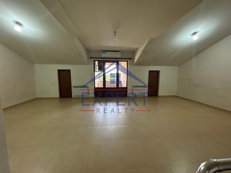 ՔԱՆԱՔԵՌ-ԶԵՅԹՈՒՆ, ԲԱԲԱՅԱՆ ՓՈՂՈՑ, 7 ՍԵՆՅԱԿ