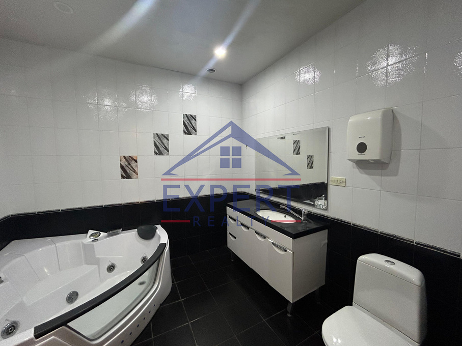 ՔԱՆԱՔԵՌ-ԶԵՅԹՈՒՆ, ԲԱԲԱՅԱՆ ՓՈՂՈՑ, 7 ՍԵՆՅԱԿ