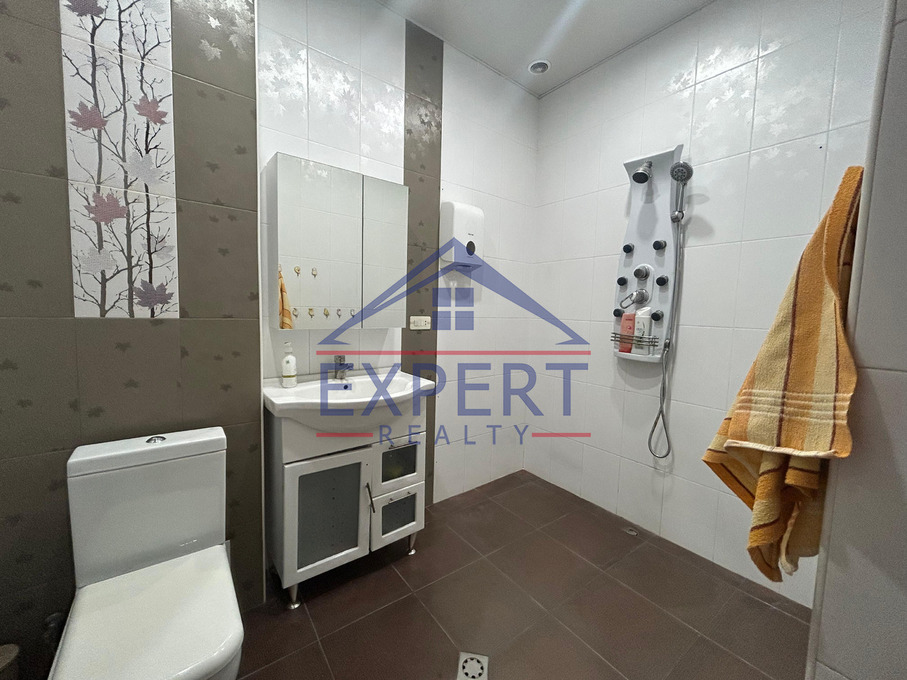 ՔԱՆԱՔԵՌ-ԶԵՅԹՈՒՆ, ԲԱԲԱՅԱՆ ՓՈՂՈՑ, 7 ՍԵՆՅԱԿ