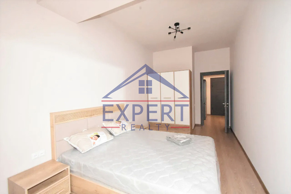 ԱՐԱԲԿԻՐ, ԱԴՈՆՑԻ ՓՈՂՈՑ, 2 ՍԵՆՅԱԿ