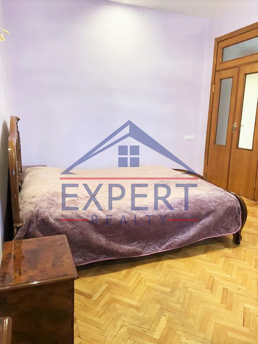 ԿԵՆՏՐՈՆ, ԶԱՔՅԱՆ ՓՈՂՈՑ, 3 ՍԵՆՅԱԿ