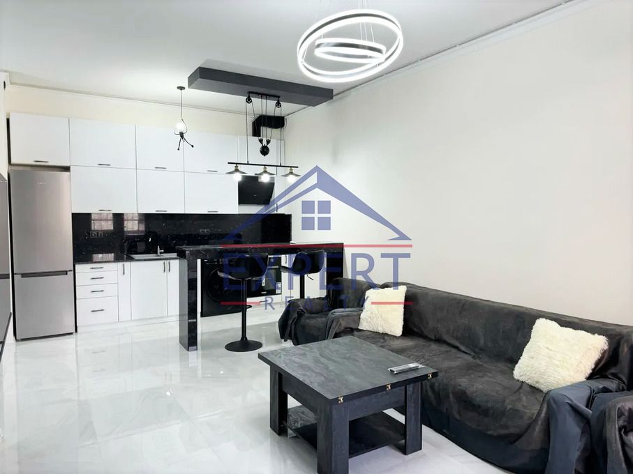 ԱՐԱԲԿԻՐ, ԱԴՈՆՑԻ ՓՈՂՈՑ, 3 ՍԵՆՅԱԿ