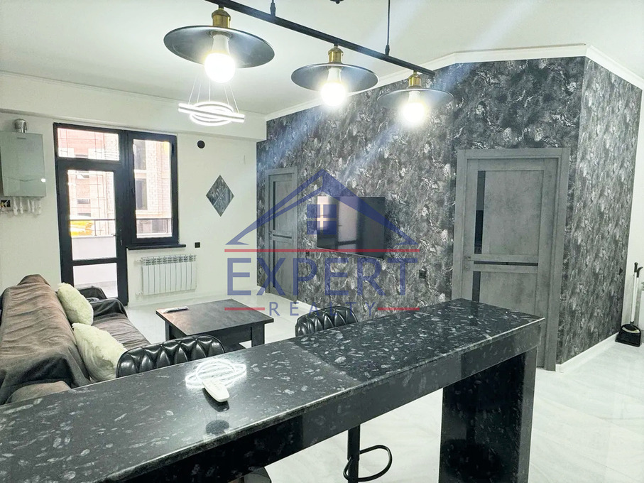 ԱՐԱԲԿԻՐ, ԱԴՈՆՑԻ ՓՈՂՈՑ, 3 ՍԵՆՅԱԿ