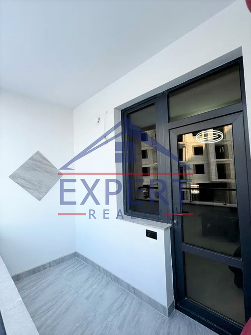 ԱՐԱԲԿԻՐ, ԱԴՈՆՑԻ ՓՈՂՈՑ, 3 ՍԵՆՅԱԿ