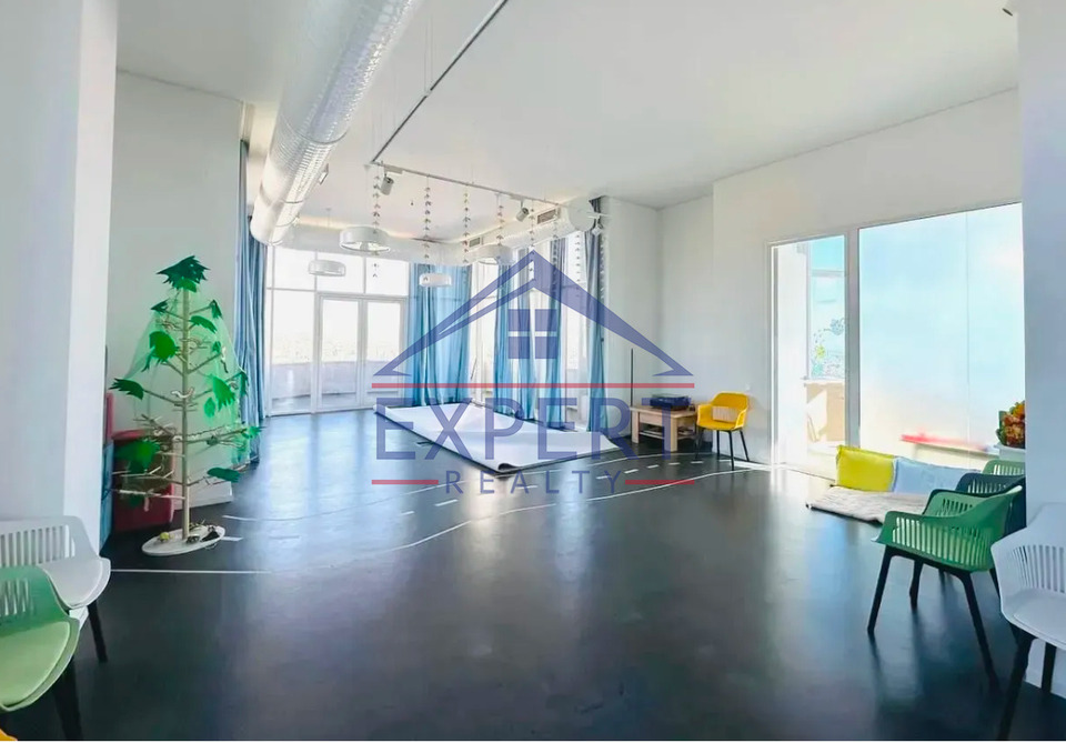 ԿԵՆՏՐՈՆ, ԾԻԾԵՌՆԱԿԱԲԵՐԴԻ ԽՃՈՒՂԻ 3 ՍԵՆՅԱԿ