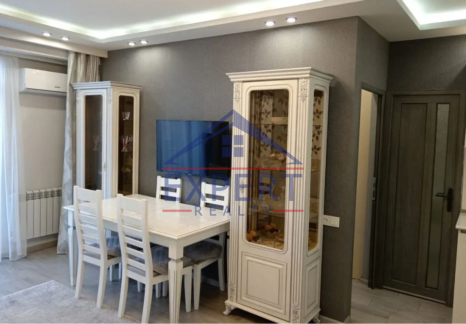 ԱՐԱԲԿԻՐ, ԿՈՄԻՏԱՍԻ ՊՈՂՈՏԱ, 2 ՍԵՆՅԱԿ