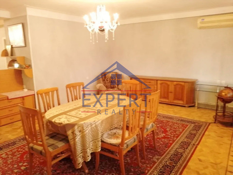 ԿԵՆՏՐՈՆ, ԱԳԱԹԱՆԳԵՂՈՍԻ ՓՈՂՈՑ, 4 ՍԵՆՅԱԿ