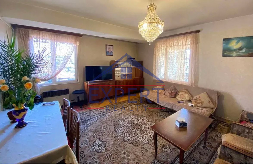 ԷՐԵԲՈՒՆԻ,ԱՐՑԱԽԻ ՊՈՂՈՏԱ 3 ՍԵՆՅԱԿ