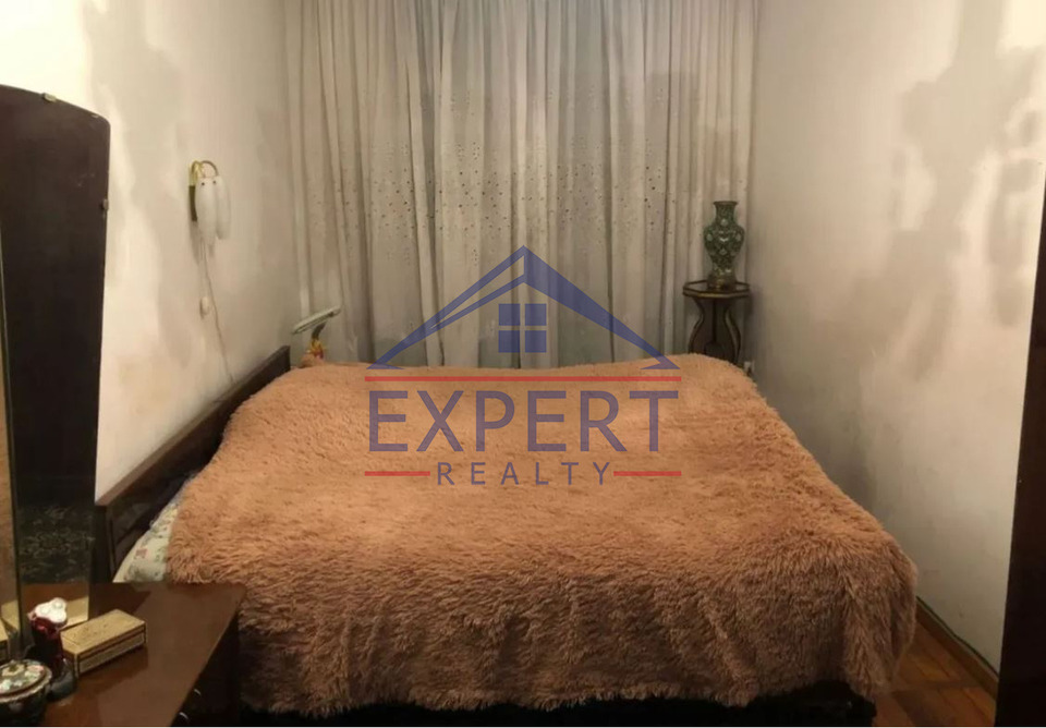 ՔԱՆԱՔԵՌ ԶԵՅԹՈՒՆ,ՌԱՅՆԻՍԻ ՓՈՂՈՑ , 2 ՍԵՆՅԱԿ
