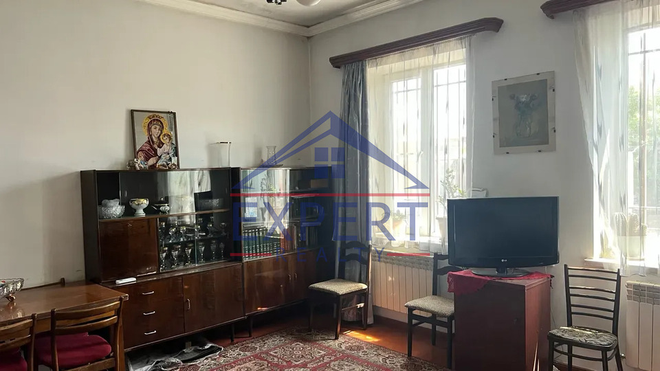 ՄԱԼԱԹԻԱ ՍԵԲԱՍՏԻԱ, ՈՍԿԱՆՅԱՆ ՓՈՂՈՑ, 3 ՍԵՆՅԱԿ