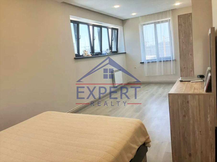 ԱՋԱՓՆՅԱԿ, ԼՈՒԿԱՇԻՆԻ ՓՈՂՈՑ, 6 ՍԵՆՅԱԿ