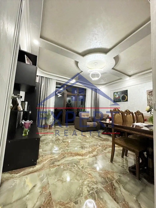 ԱՋԱՓՆՅԱԿ, ԼՈՒԿԱՇԻՆԻ ՓՈՂՈՑ, 5 ՍԵՆՅԱԿ