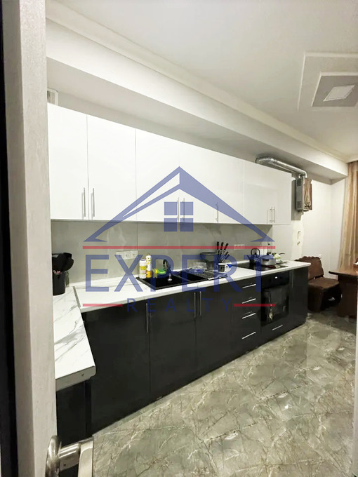 ԱՋԱՓՆՅԱԿ, ԼՈՒԿԱՇԻՆԻ ՓՈՂՈՑ, 5 ՍԵՆՅԱԿ