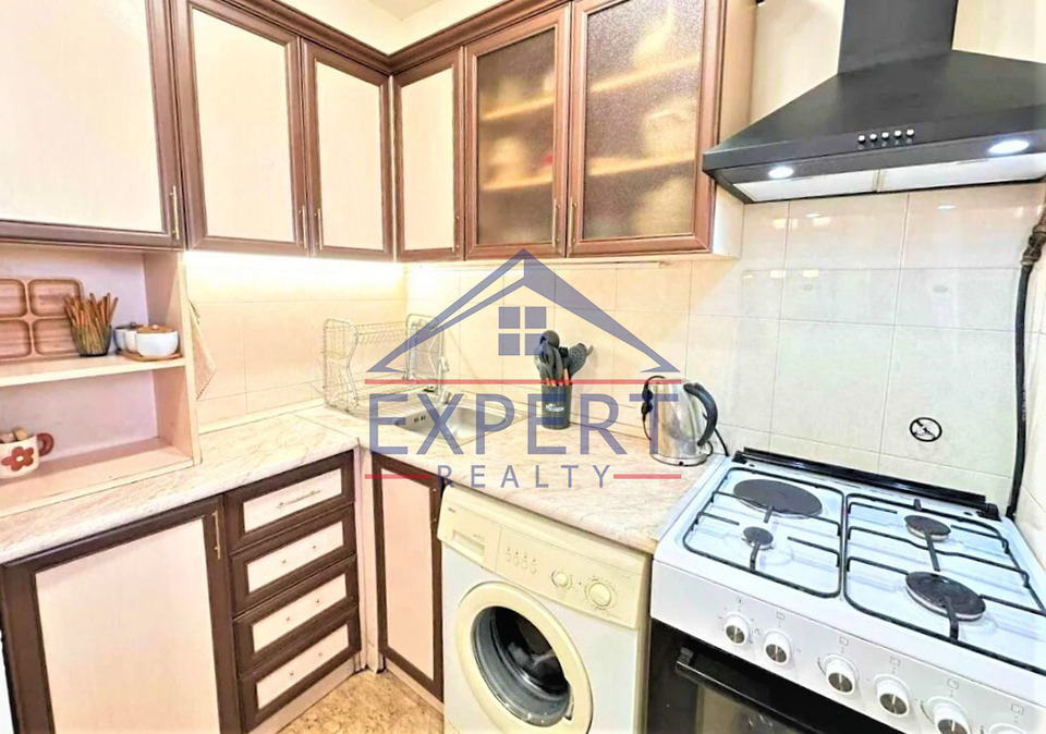 ՆՈՐ ՆՈՐՔ, ՄՈԼԴՈՎԱԿԱՆ ՓՈՂՈՑ, 3 ՍԵՆՅԱԿ