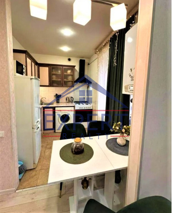 ՆՈՐ ՆՈՐՔ, ՄՈԼԴՈՎԱԿԱՆ ՓՈՂՈՑ, 3 ՍԵՆՅԱԿ