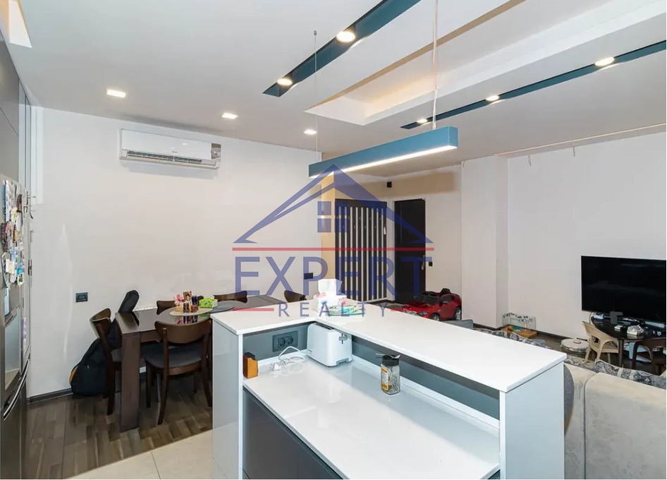 ԱՐԱԲԿԻՐ, ԱԴՈՆՑԻ ՓՈՂՈՑ, 3 ՍԵՆՅԱԿ