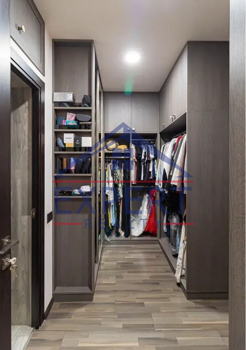 ԱՐԱԲԿԻՐ, ԱԴՈՆՑԻ ՓՈՂՈՑ, 3 ՍԵՆՅԱԿ