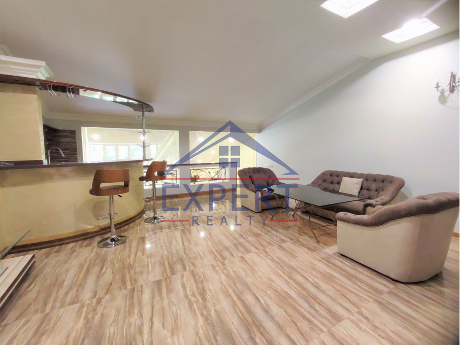 ԿԵՆՏՐՈՆ, ԶԱՔՅԱՆ ՓՈՂՈՑ, 5 ՍԵՆՅԱԿ