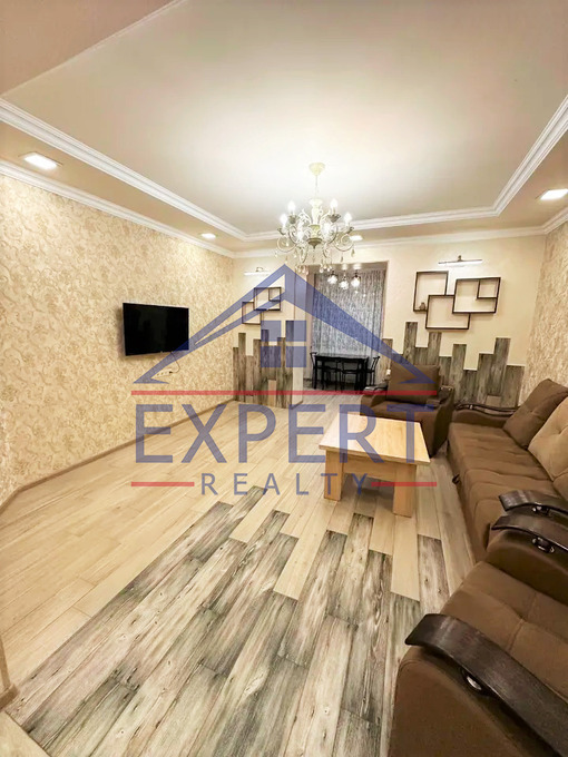 ԱՐԱԲԿԻՐ, ԳՐԻԲՈՅԵԴՈՎԻ ՓՈՂՈՑ, 3 ՍԵՆՅԱԿ