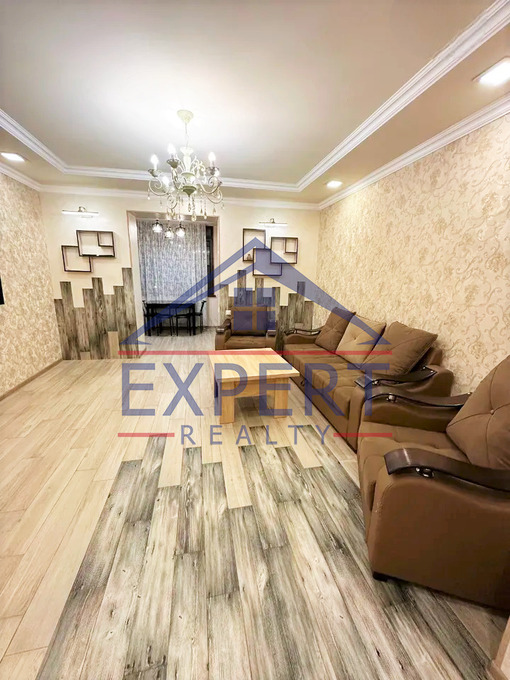 ԱՐԱԲԿԻՐ, ԳՐԻԲՈՅԵԴՈՎԻ ՓՈՂՈՑ, 3 ՍԵՆՅԱԿ