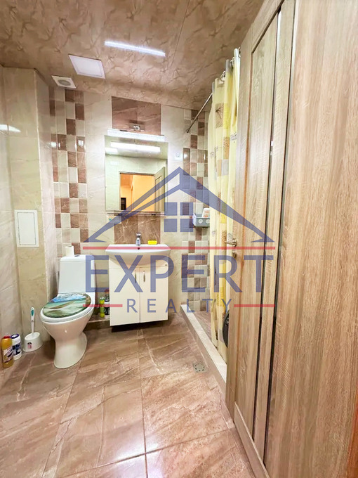 ԱՐԱԲԿԻՐ, ԳՐԻԲՈՅԵԴՈՎԻ ՓՈՂՈՑ, 3 ՍԵՆՅԱԿ