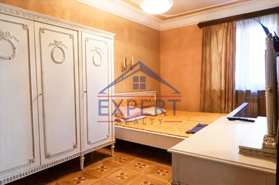 ԱՐԱԲԿԻՐ, ՍՈՒՆԴՈՒԿՅԱՆ ՓՈՂՈՑ, 3 ՍԵՆՅԱԿ