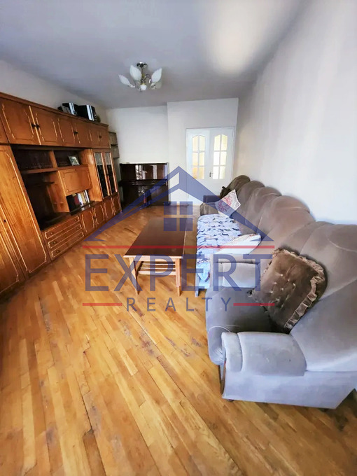 ԱՐԱԲԿԻՐ, ՕՐԲԵԼԻ ԵՂԲԱՅՐՆԵՐԻ ՓՈՂՈՑ, 3 ՍԵՆՅԱԿ