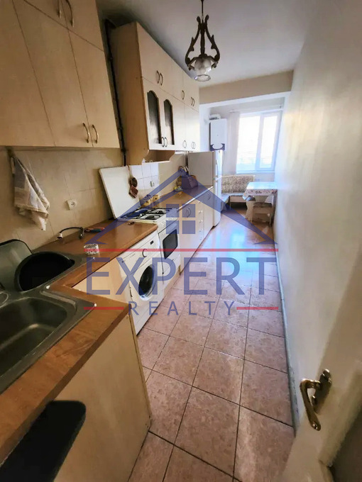 ԱՐԱԲԿԻՐ, ՕՐԲԵԼԻ ԵՂԲԱՅՐՆԵՐԻ ՓՈՂՈՑ, 3 ՍԵՆՅԱԿ