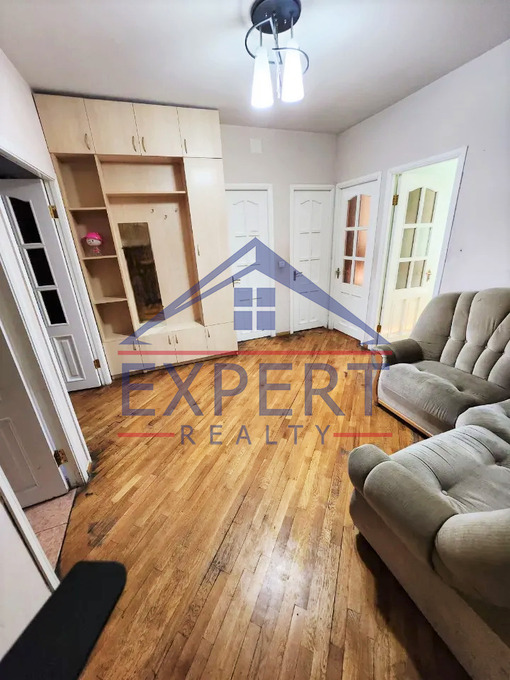 ԱՐԱԲԿԻՐ, ՕՐԲԵԼԻ ԵՂԲԱՅՐՆԵՐԻ ՓՈՂՈՑ, 3 ՍԵՆՅԱԿ